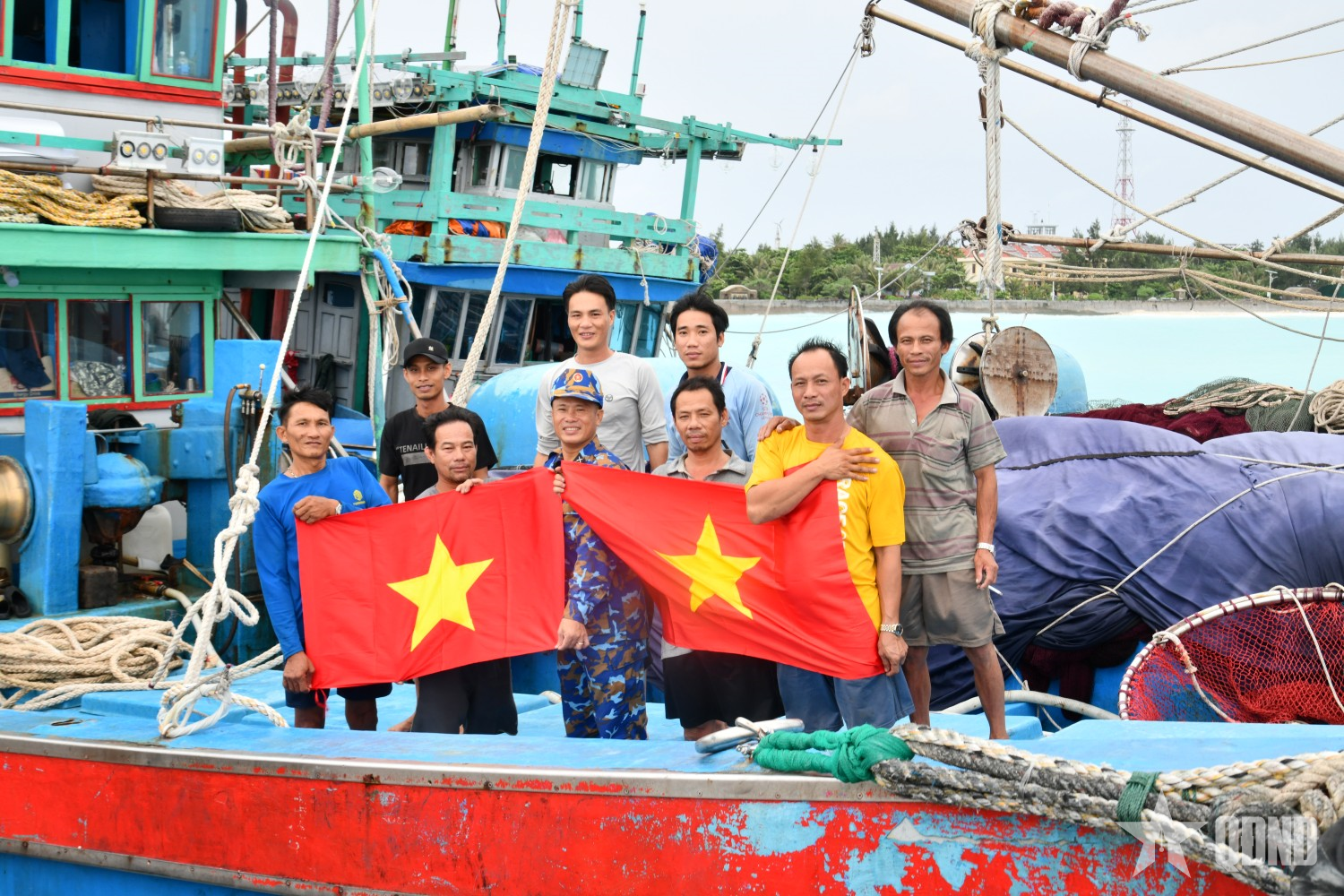 Đặc khu Trường Sa bảo đảm an toàn sau bão số 13